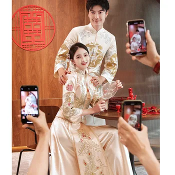 Gyönyörű Strasszos Hímzett Szatén Mandarin Gallér Házasság Cheongsam Elegáns Kínai Pár Esküvői Ruha